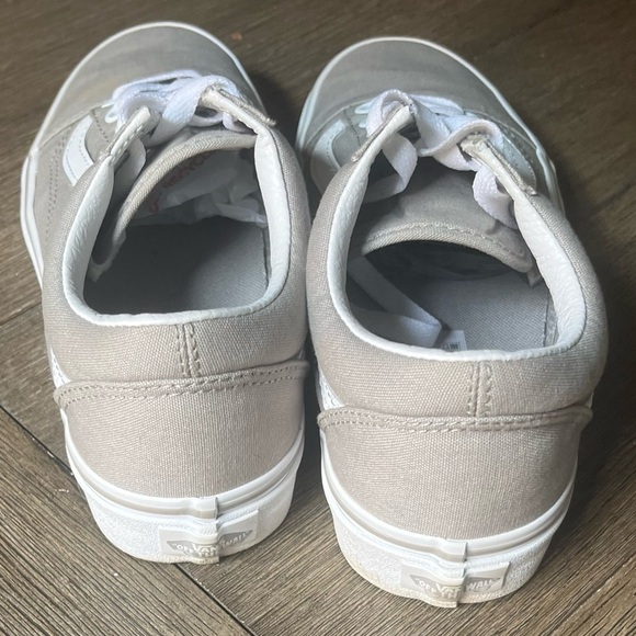 Vans Gray and White Sneakers Canvas Suede Low-Top - Picture 6 of 6